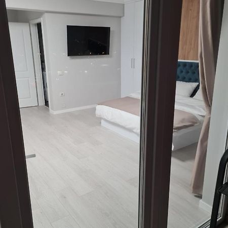 Modern Studio Oradea Eksteriør bilde