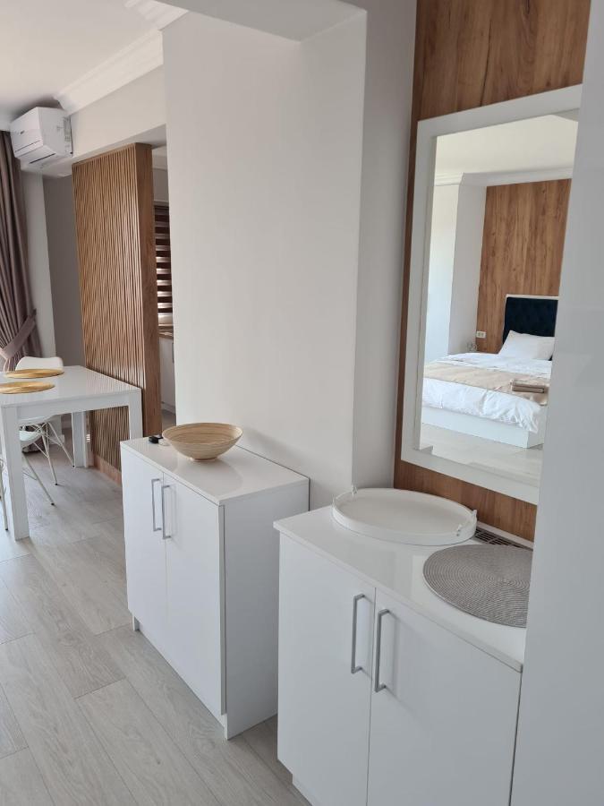 Modern Studio Oradea Eksteriør bilde